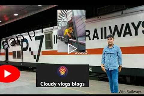 My first travelling blog  train traveller prayagraj to vanarsi.  by express train Small blog /vlog.