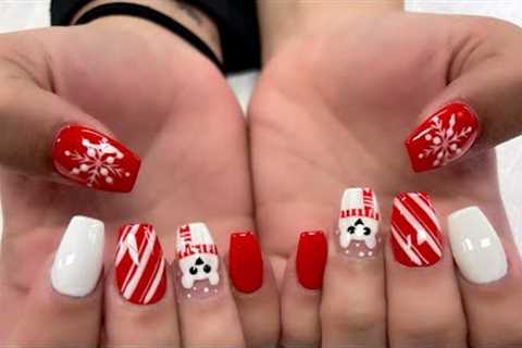 2022 Noel nail art design/YouTube Amy Huynh