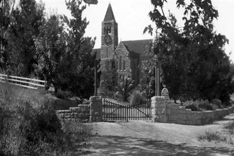 Churches in Glendale, California: Denominations and History