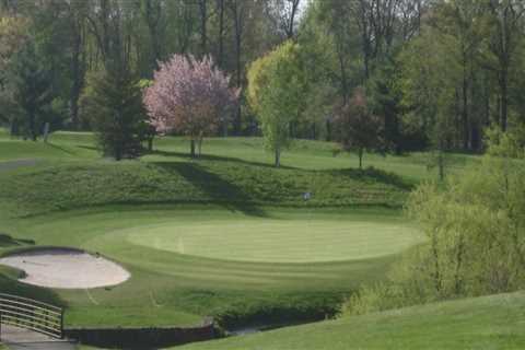 Golfing in Bucks County: Discover the Best Country Club Neighborhoods