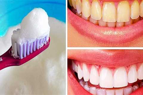 How to Clean Teeth Naturally