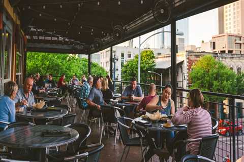 The Best Restaurants in Austin, Texas for Outdoor Seating