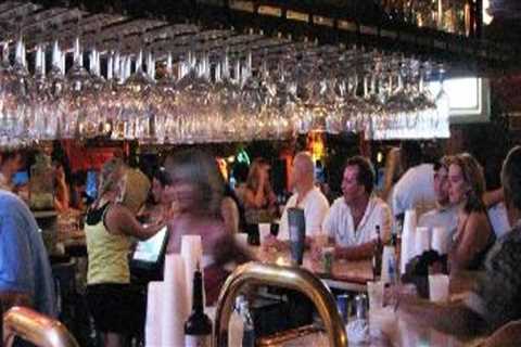 The Insider's Guide to Dress Code for Pubs in Broward County, FL