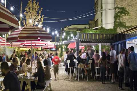 The Best Outdoor Seating Pubs in Chicago, IL