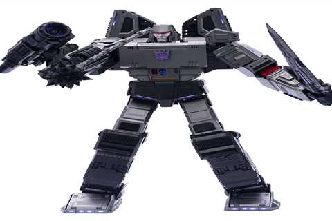 Robosen Robotics Teams Up with Hasbro to Introduce the World’s First Auto-Converting Decepticon –..