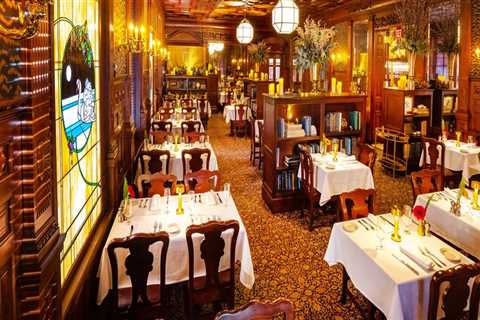 The Best Restaurants with a View in Rockingham County, New Hampshire: A Local Expert's Guide