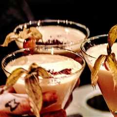 The Ultimate Guide to the Best Cocktail Bars in Western Washington